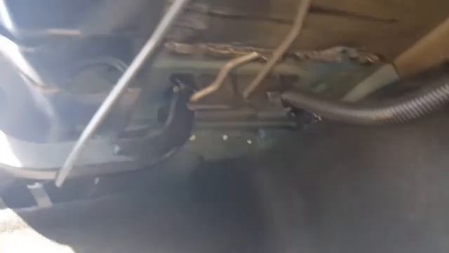 Лёгкий удар в заднюю часть автомобиля, просто покрасили бампер смотреть онлайн