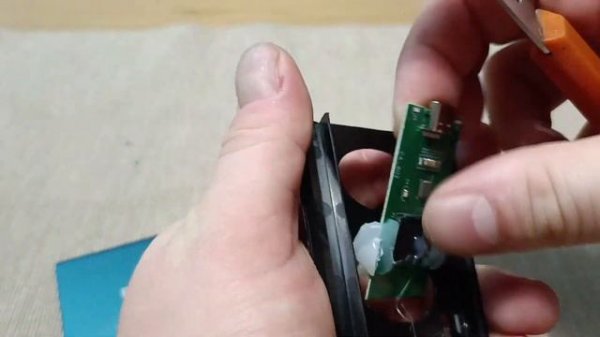 Fake Portable Mobile SSD From Aliexpress - 128TB = 60Gb electronics modified - Full disassembly