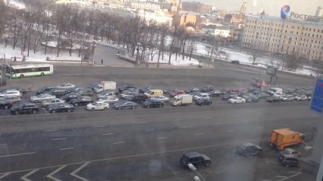 Москва каменный мост дом на набережной смотреть онлайн