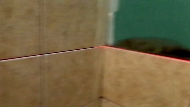 Моя скоростная укладка недорогой бюджетной плитки на стены в ванной/из нежилого в жилой смотреть онлайн