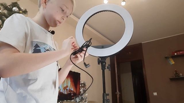 МОЙ ПЕРВЫЙ ПОДАРОК ? НА НОВЫЙ ГОД ?2021 смотреть онлайн