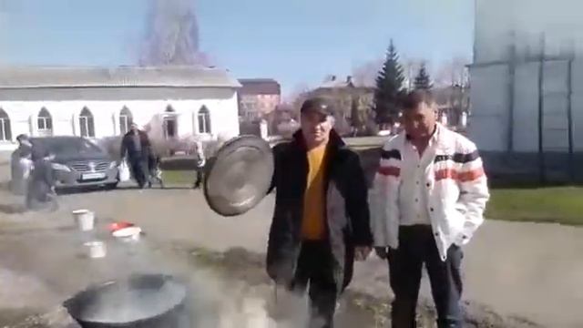 Ролъулбог-2019 , начала Аварского праздника в Белой соборной мечети в городе Томске смотреть онлайн