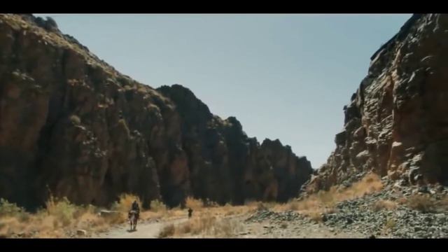 Пятерке заплатите ЧЕКАННОЙ монетой... смотреть онлайн