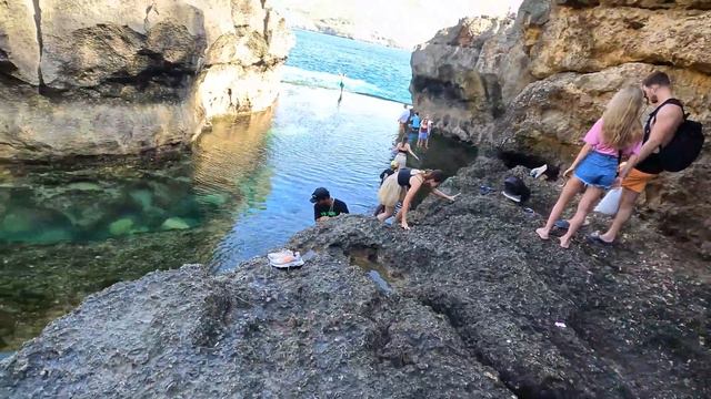 Nusa Penida Island Bali ni Broken Beach, Angels Bilabong, Crystal Bay Beraibai смотреть онлайн