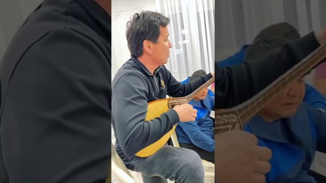 Елге Өнеге Насихат Үлгі Беретін Мағыналы Тамаша Терме.Абай Бегей Домбырамен Қазақша Әндер.Айтыс 202 смотреть онлайн