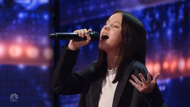 Данэлия Тулешова из Казахстана покоряет Шоу талантов в США America's got talent смотреть онлайн