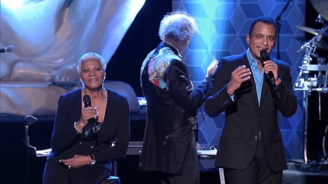We Are The World | Dionne Warwick Ft. Jon Secada | La Musa Awards 2015