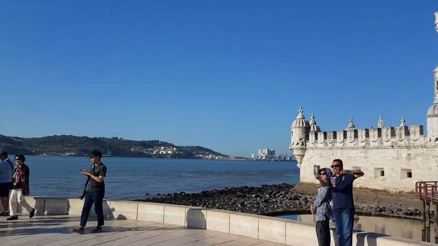 The beauty of Belém Tower at Lisbon,Portugal смотреть онлайн
