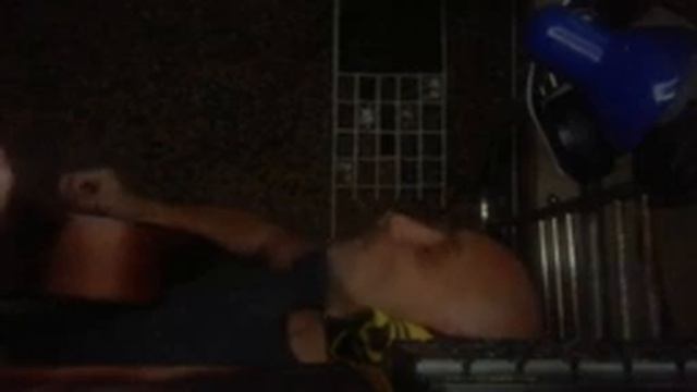 Над окошком месяц. Под окошком ветер... (С. Есенин) смотреть онлайн