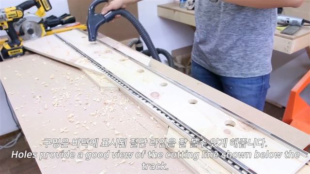 Circular Saw Guide TrackDIY│목공용 원형톱 가이드 트랙 смотреть онлайн