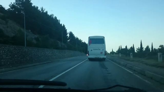 Дорога вдоль побережья Черного моря Крымского полуострова