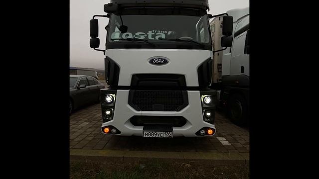 Фары Ford Cargo 1848T смотреть онлайн