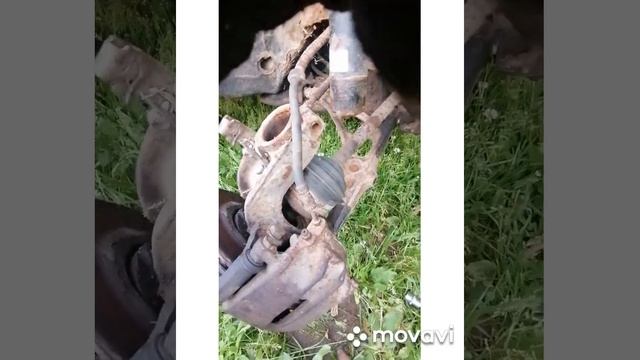Пежо 405 снимаем правую полуось, шрус, замена подвесного подшипника, трипоида смотреть онлайн