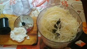 Нарезка капусты на кухонном комбайне