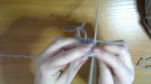 Простая мужская шапка. Вяжем от макушки.