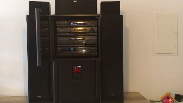 Sony SEN-R5520 смотреть онлайн
