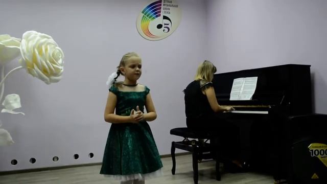 Светлова Полина - муз.Д.Львова-Компанейца, сл. В.Викторова "Рак отшельник" смотреть онлайн