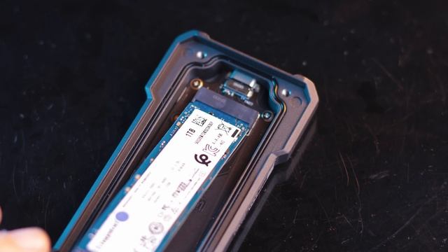 ASUS TUFF A1 ENCLOSURE KAILANGAN MO BA TO?! смотреть онлайн