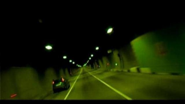 "Этим вечером ангелы плакали" - Её трейлер смотреть онлайн