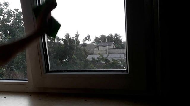 Безупречно ЧИСТЫЕ окна, всего за 7 МИНУТ. КАК помыть окна с меньшими ЗАТРАТАМИ Сил. смотреть онлайн