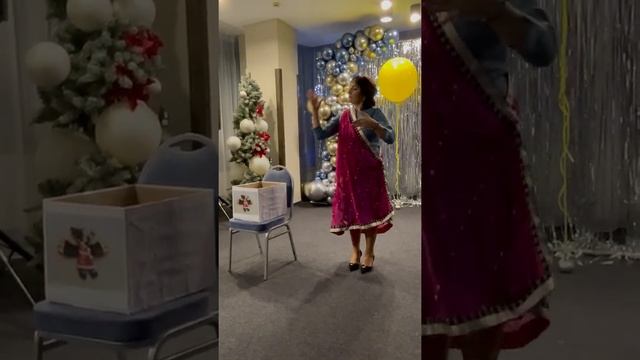 ПЛАСТИЛИНОВАЯ ВОРОНА в жестовой вариации индийского танца ? смотреть онлайн