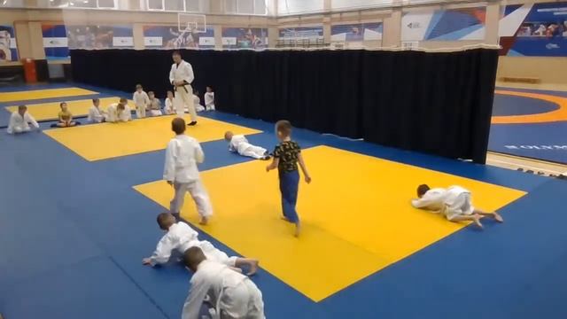 младшая группа дзюдо 24.12.20 (19:45) смотреть онлайн