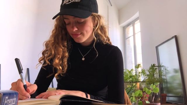 why our generation isn't meant to know what career we want (& why that's exciting!) смотреть онлайн