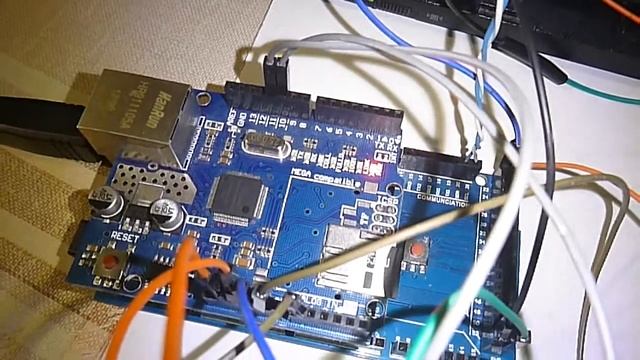 Домашний измеритель углекислоты на MH-Z19b на ардуино . смотреть онлайн