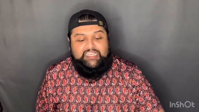 Shopping at Urban Outfitters смотреть онлайн