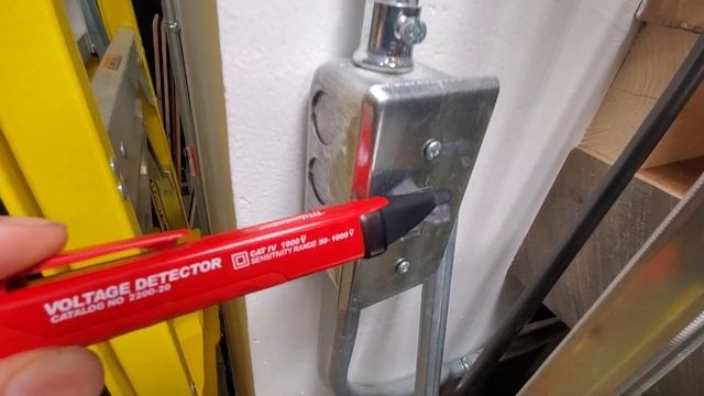 Before You Buy Milwaukee Voltage Detector ⚡️ смотреть онлайн