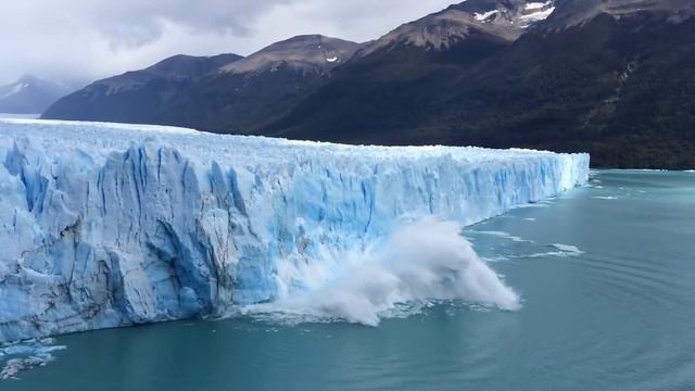 5 GIANT +70 Meter Glacier Wall Collapses смотреть онлайн