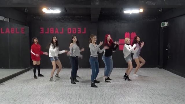 MOMOLAND (모모랜드) - 뿜뿜(BBoom BBoom) Dance Practice (Mirrored) смотреть онлайн