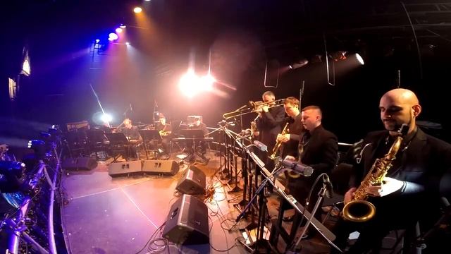ПРИТЯЖЕНИЕ ЗЕМЛИ - Зыков Сергей и ПЕТЕРБУРГСКОЕ COMBO СПбГИК смотреть онлайн