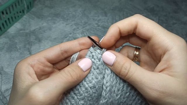 МК Шапка ушанка из пуха норки спицами с краем айкорд смотреть онлайн