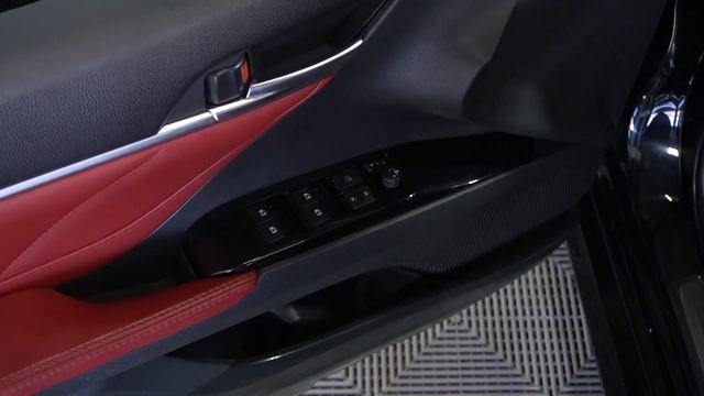 Toyota Camry 2018 смотреть онлайн