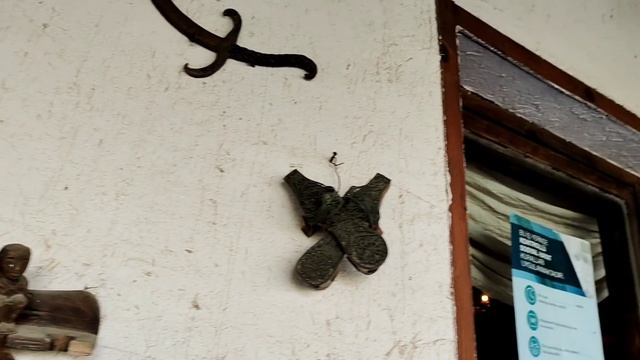 Ресторан в горах. Сколько стоит завтрак с видом на город? Кушадасы смотреть онлайн
