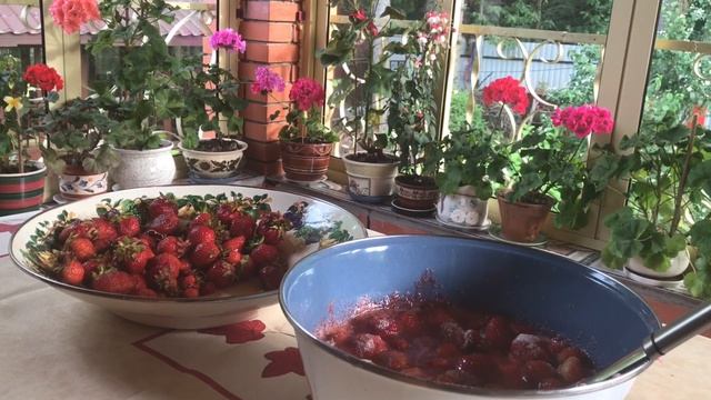 Варенье из клубники без варки