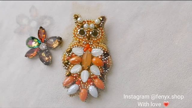 Брошь Сова из бисера в коралловом оттенке. Handemade. Owl. смотреть онлайн