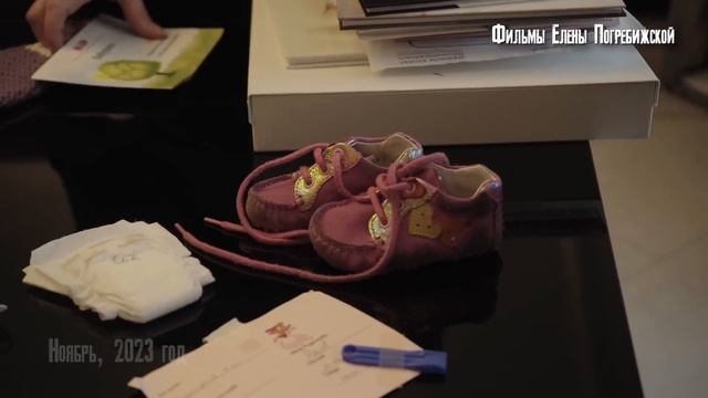 ОНА РОДИЛАСЬ 395 ГРАММОВ и 19 сантиметров. Уже ходит в школу. Чудо-девочка Нина. смотреть онлайн