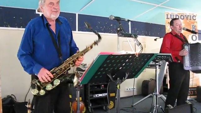 orchestre ludovic bouet -rumba смотреть онлайн