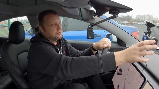 Лучший видеорегистратор для такси — iBOX Flip Dual смотреть онлайн