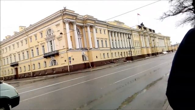 ДВОРЦОВАЯ ПЛОЩАДЬ и КРЕЙСЕР АВРОРА // ПРОГУЛКИ ПО ПИТЕРУ смотреть онлайн