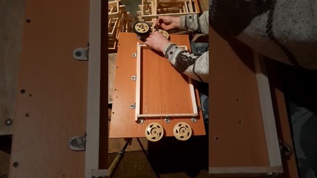 Кондуктор для натяжки проволоки на рамки смотреть онлайн