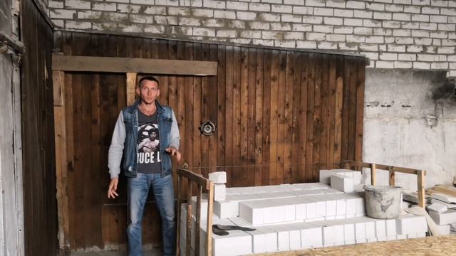 восстановление и монтаж старого гаража из кирпича смотреть онлайн
