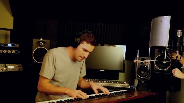 The Way You Look Tonight (Frank Sinatra) - Jazz Piano & Vocal смотреть онлайн
