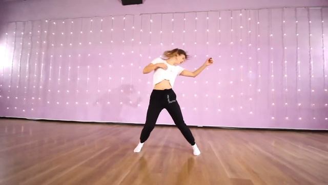 Contemporary | Ася Гурина | Alexis Dance Studio смотреть онлайн