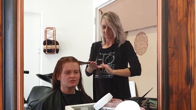 HOW TO: Apply Hibiscus and Roses Hair treatment