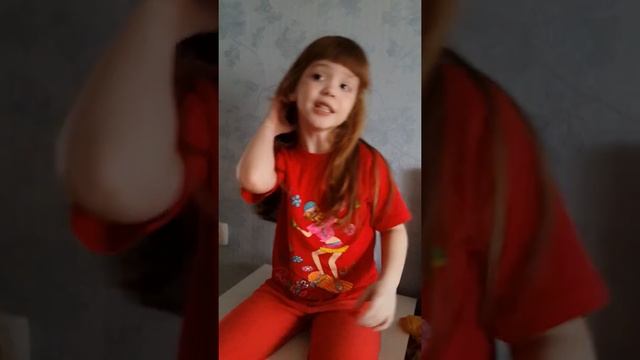 Дама сдавала багаж смотреть онлайн