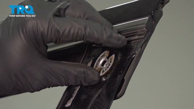 How To Replace Front Door Molding 2014-2020 Cadillac Escalade