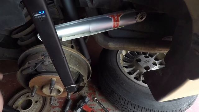 The 89G - Fox Body gets KYB Shocks and Quads - EP41 смотреть онлайн